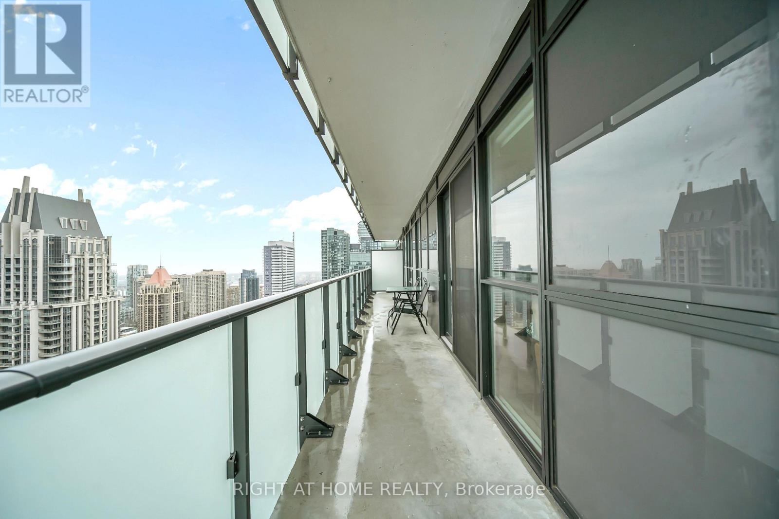 #3504 4130 PARKSIDE VILLAGE DRIVE - 22