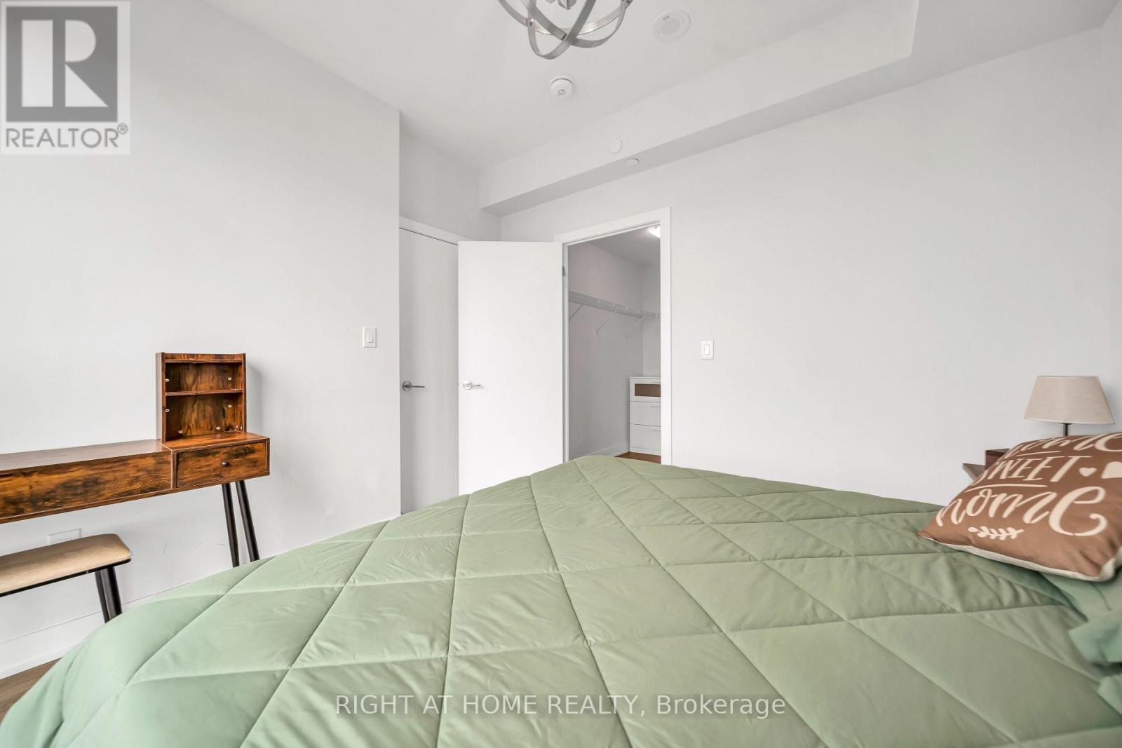 #3504 4130 PARKSIDE VILLAGE DRIVE - 28