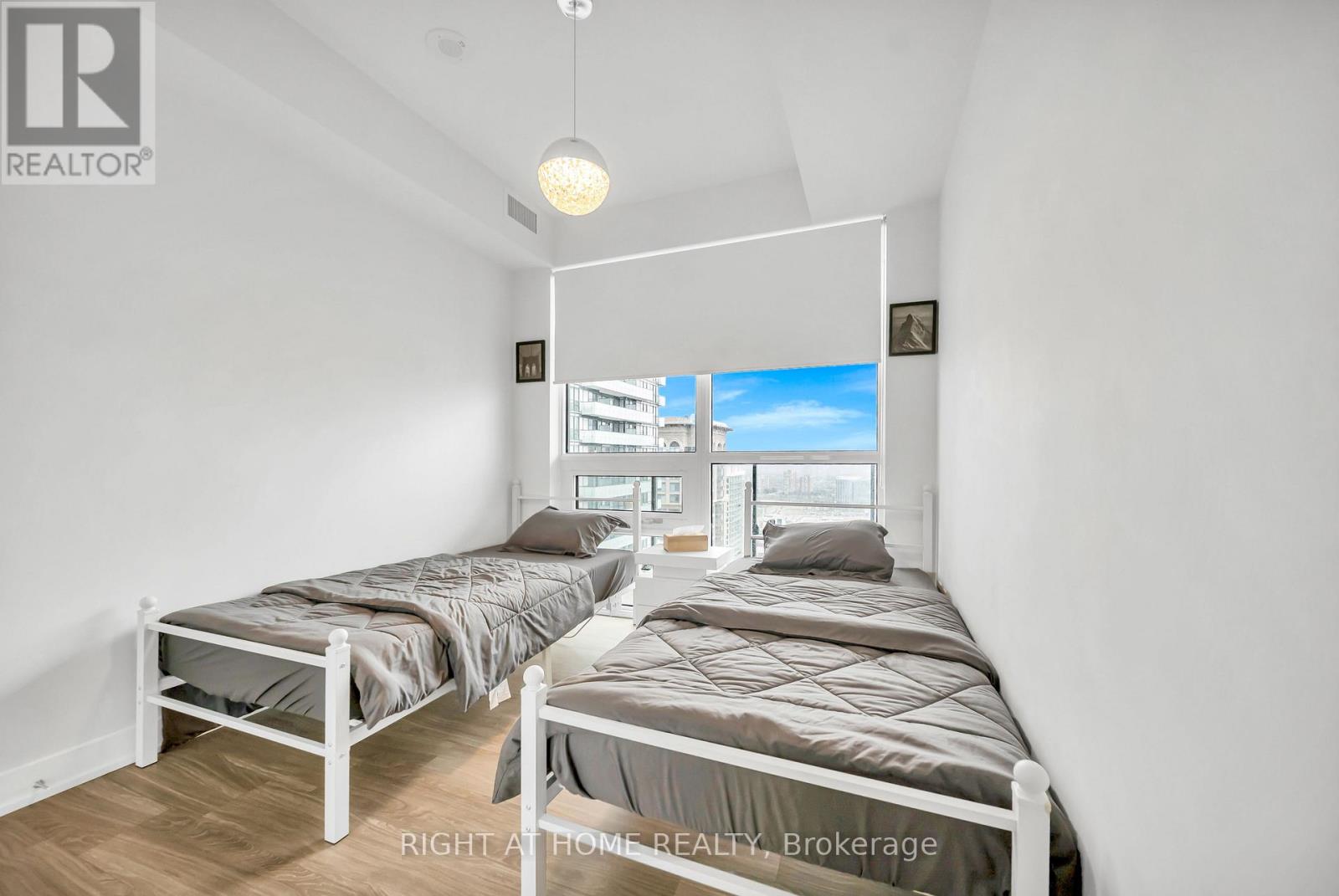 #3504 4130 PARKSIDE VILLAGE DRIVE - 31