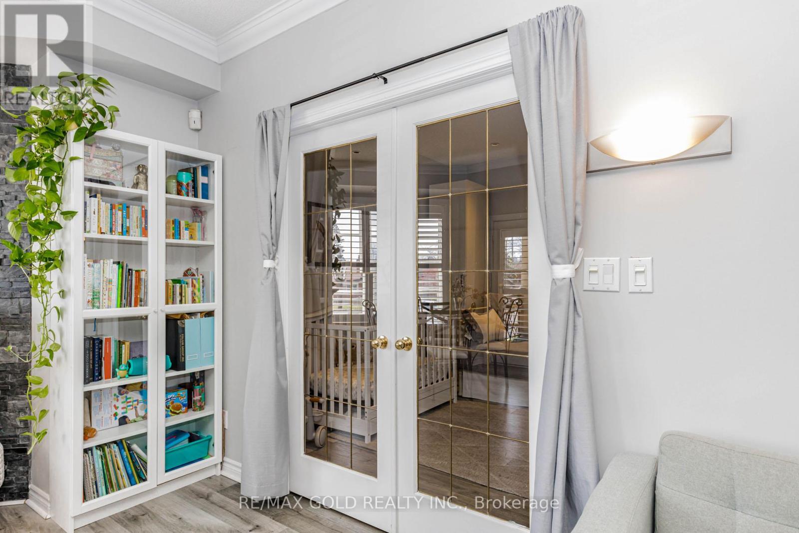 #223 3351 CAWTHRA ROAD - 23