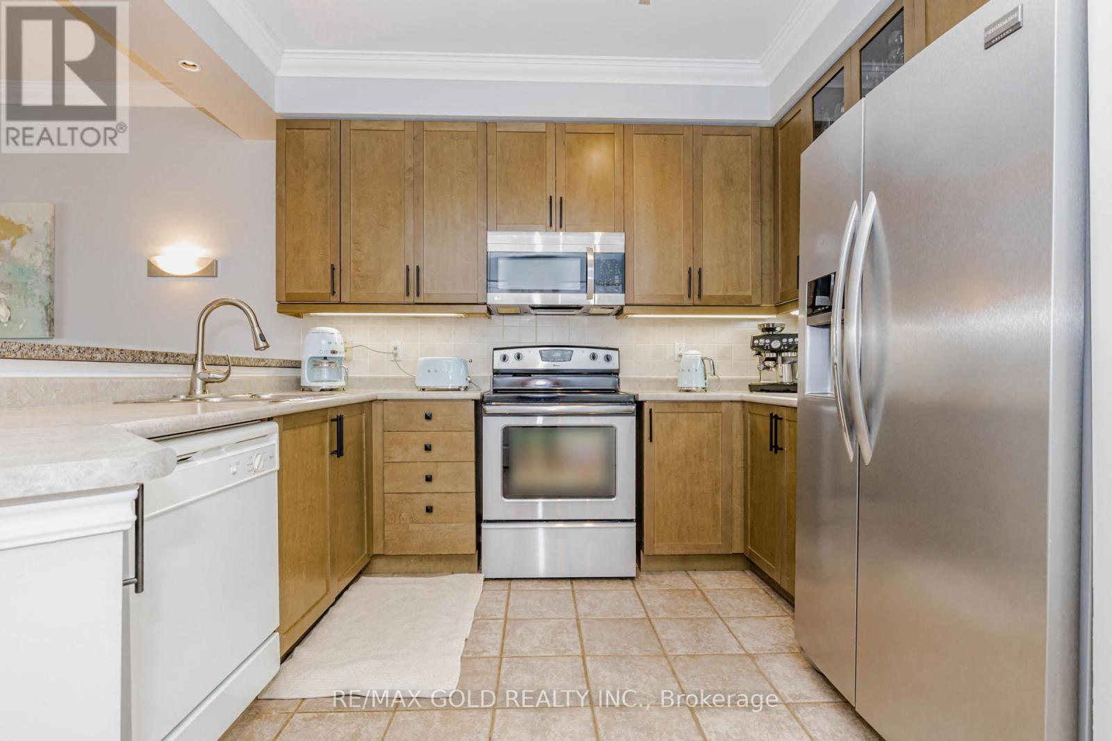 #223 3351 CAWTHRA ROAD - 9