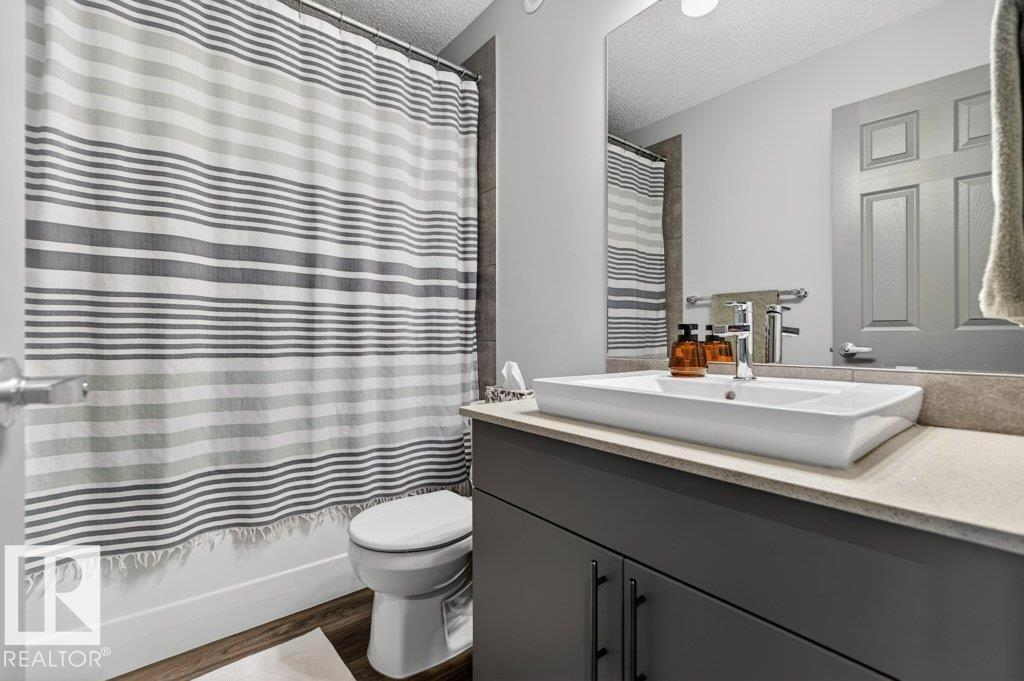 2405 TRUMPETER WY NW, Edmonton