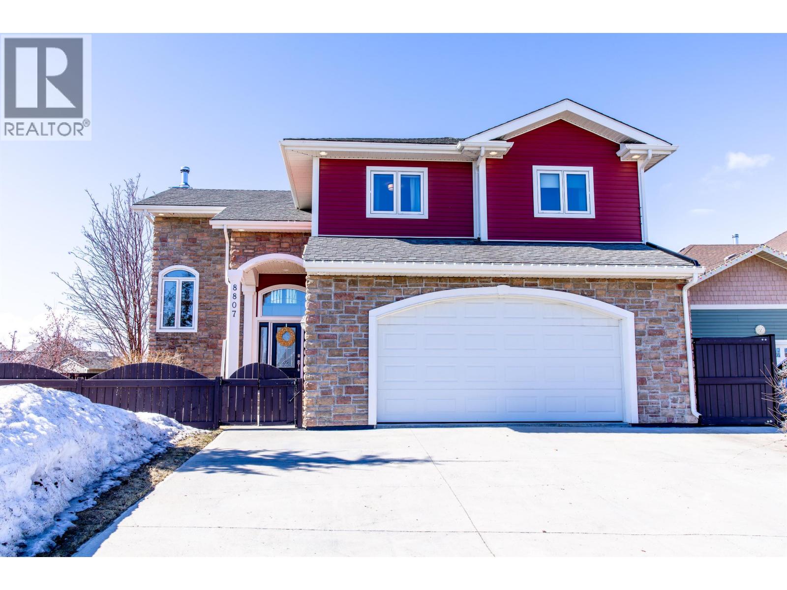 8807 110 AVENUE, Fort St. John