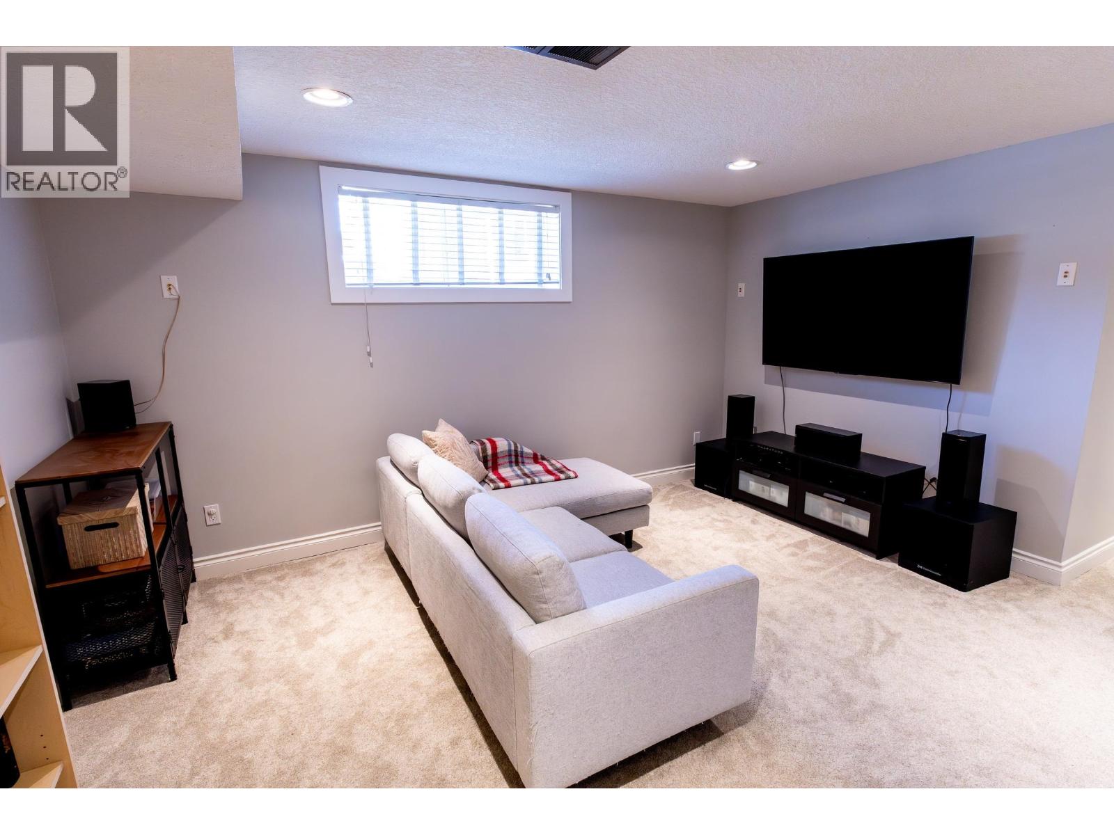8807 110 AVENUE, Fort St. John