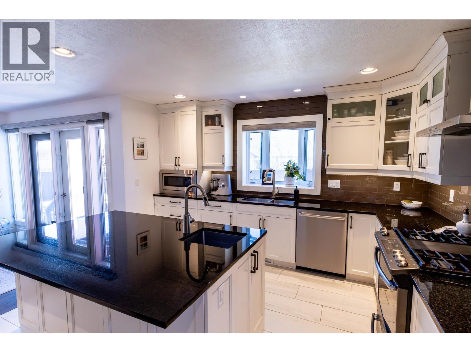 8807 110 AVENUE, Fort St. John