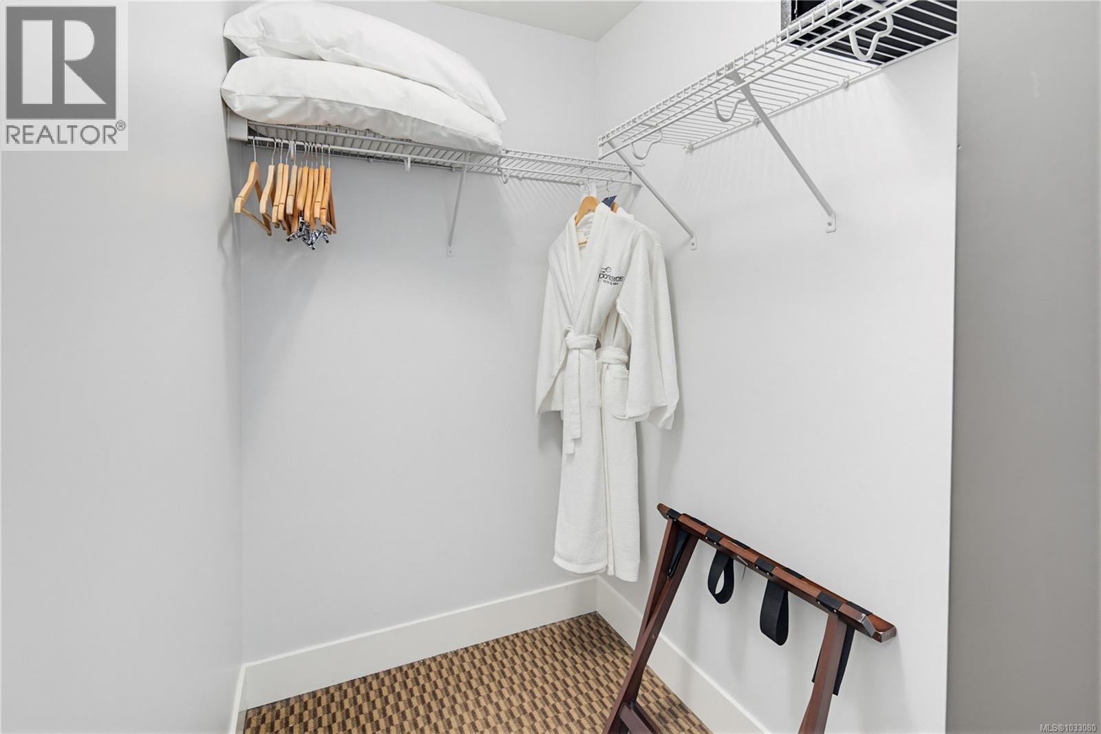 #A507 810 Humboldt St - 13