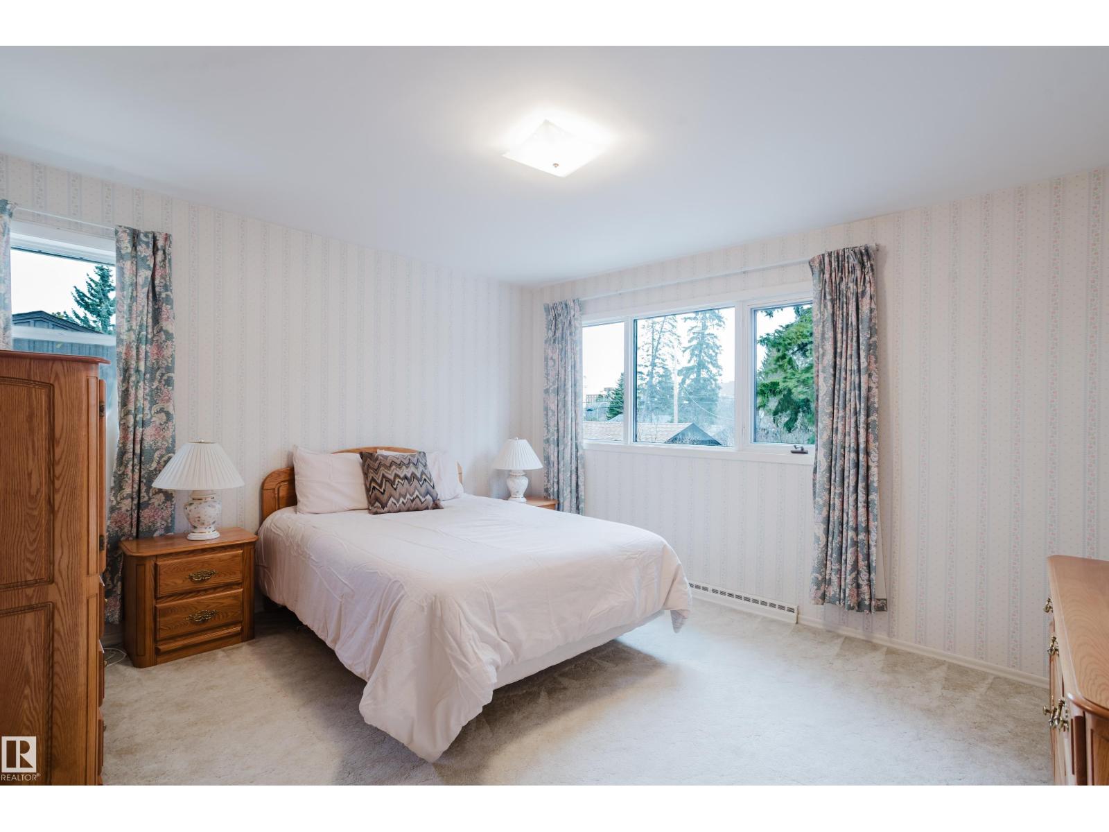 7907 SASKATCHEWAN DR NW, Edmonton