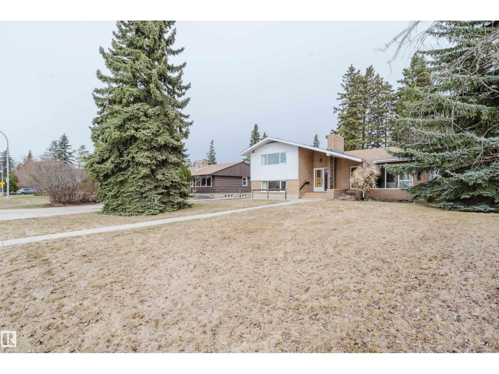 7907 SASKATCHEWAN DR NW, Edmonton