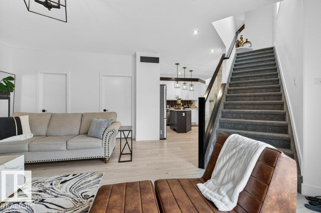 1231 CALAHOO RD, Spruce Grove