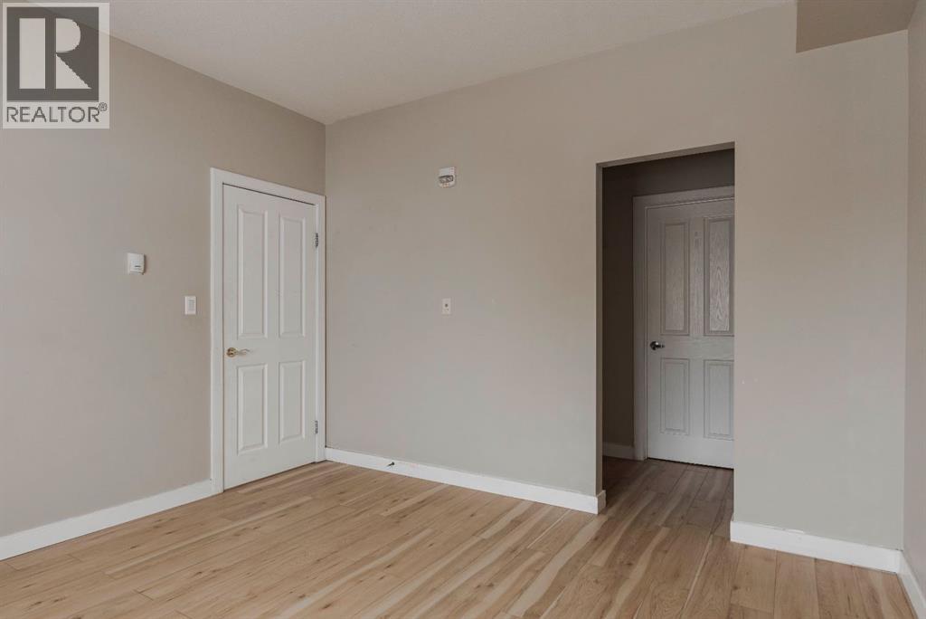 100 Denholm Gate, Fort McMurray
