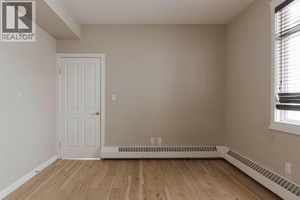 100 Denholm Gate, Fort McMurray