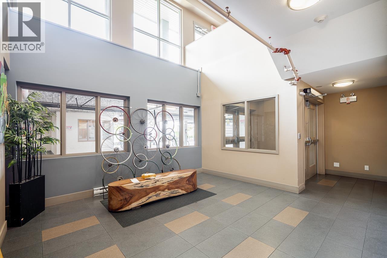 #161-4099 STOLBERG Street, Richmond