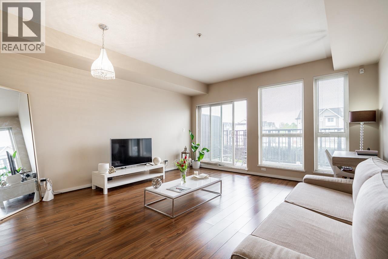 #161-4099 STOLBERG Street, Richmond