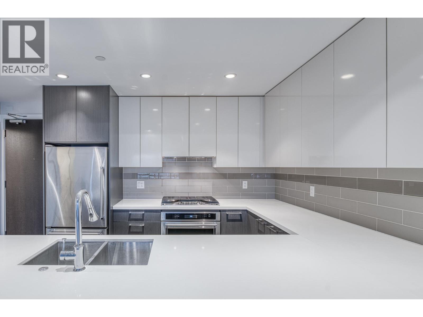 #210-7008 RIVER Parkway, Richmond