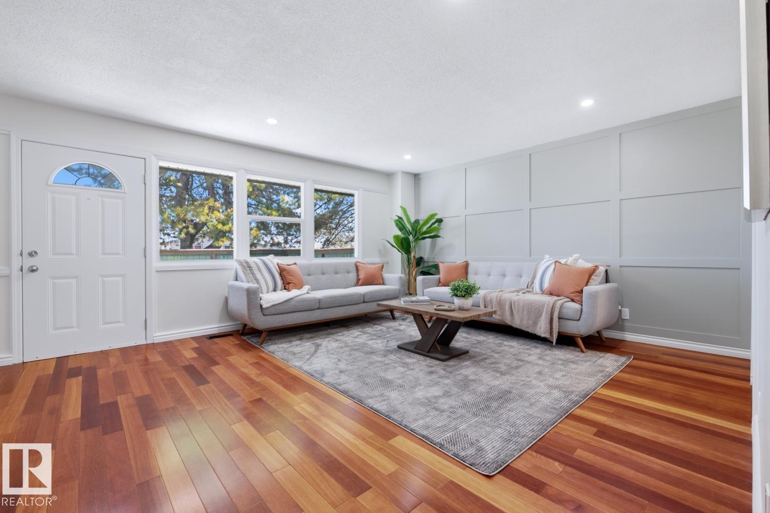 413 VILLAGE ON THE GREEN GR NW, Edmonton