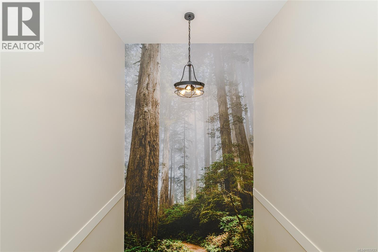 6899 Beaton Rd - 12
