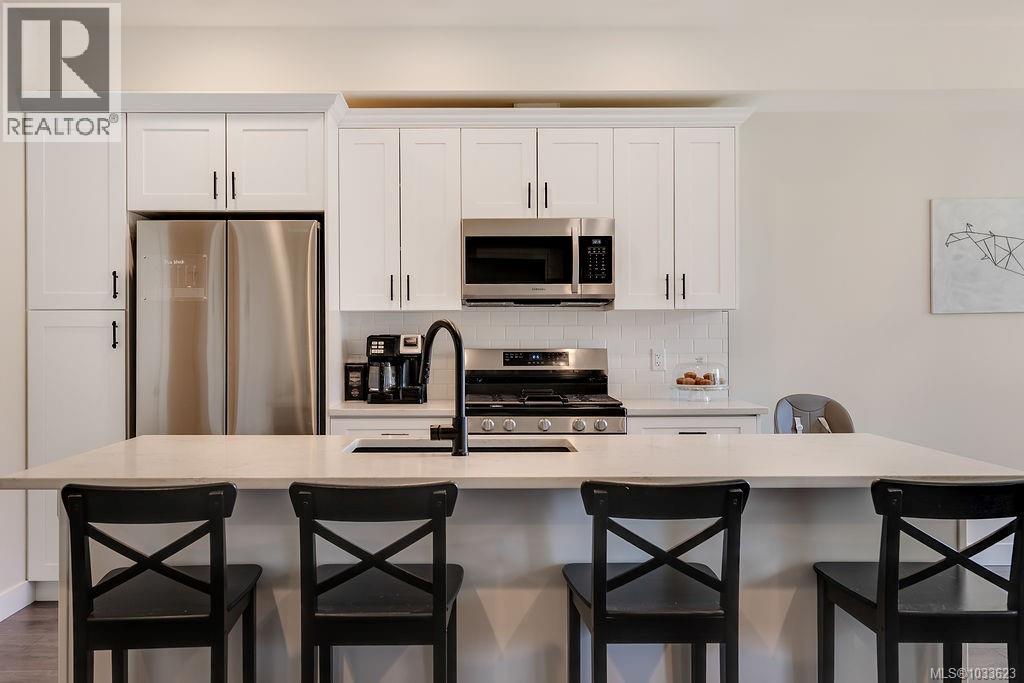 6899 Beaton Rd - Image 2