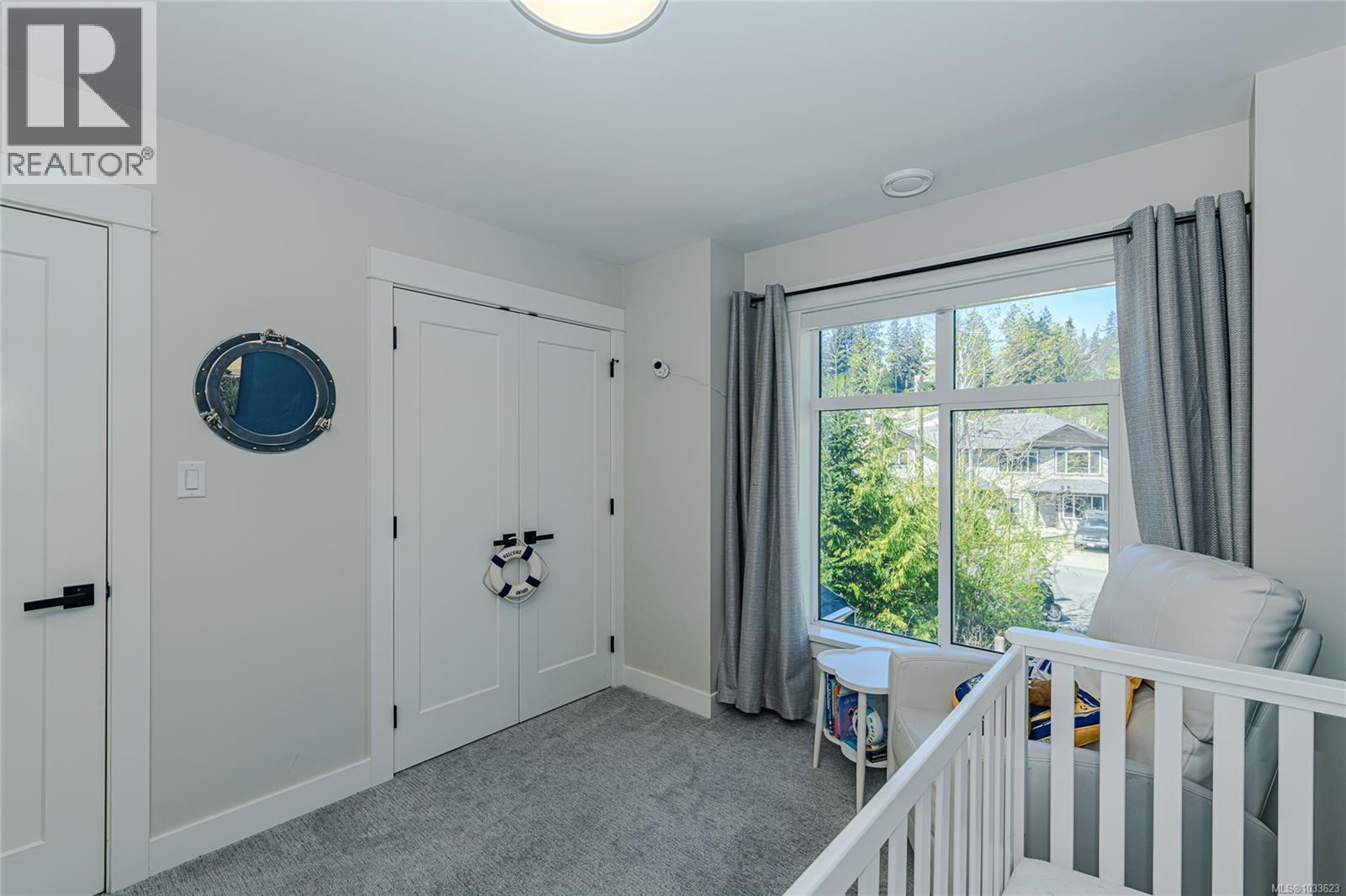6899 Beaton Rd - 22