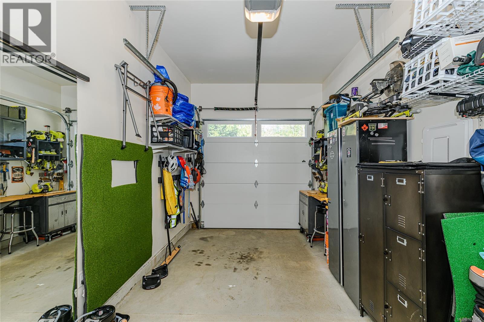 6899 Beaton Rd - 34
