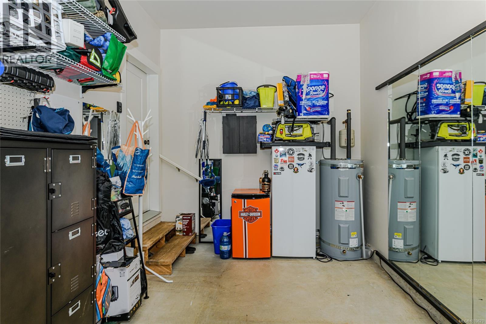 6899 Beaton Rd - 36