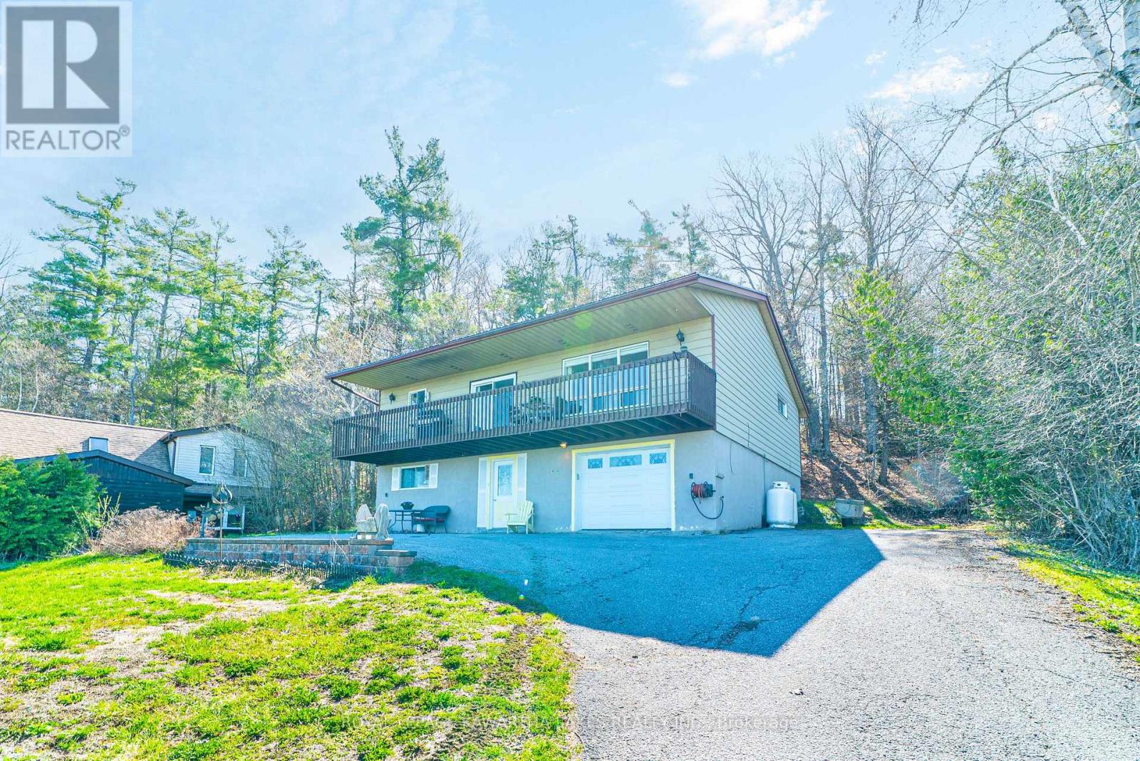 805 CEDAR GLEN ROAD - 2