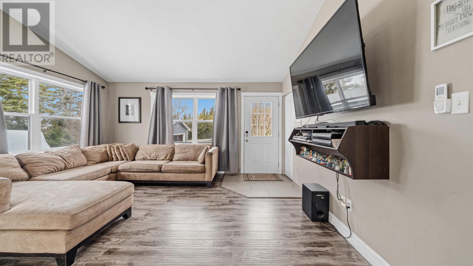 Property 3 of 49 of 206 Les Collins Avenue