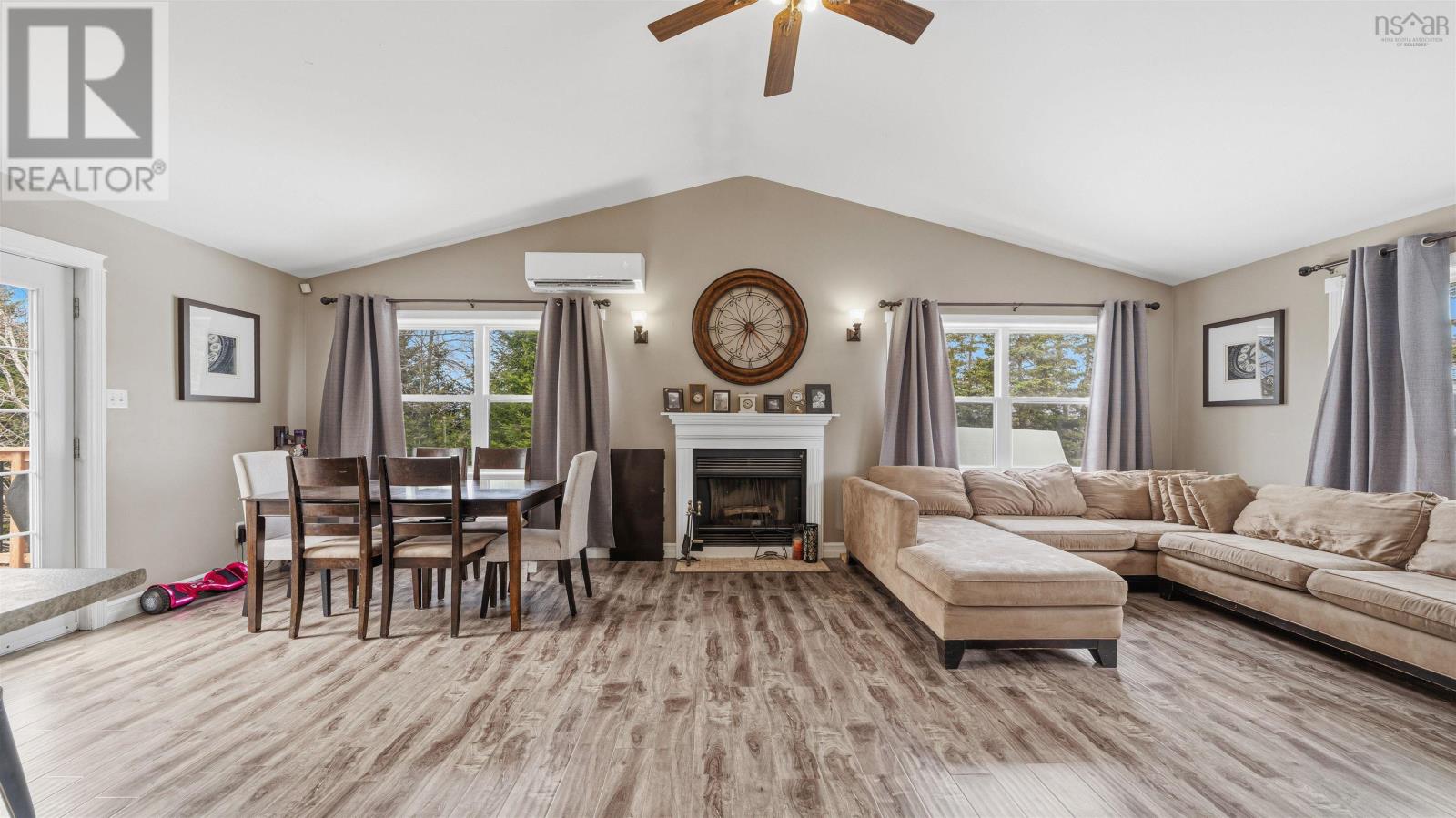 Property 4 of 49 of 206 Les Collins Avenue