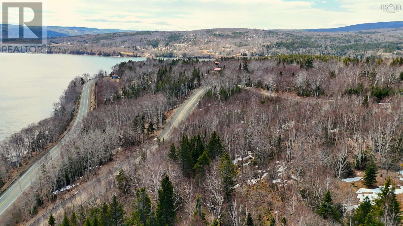 Property 6 of 13 of Rooster Hill Road