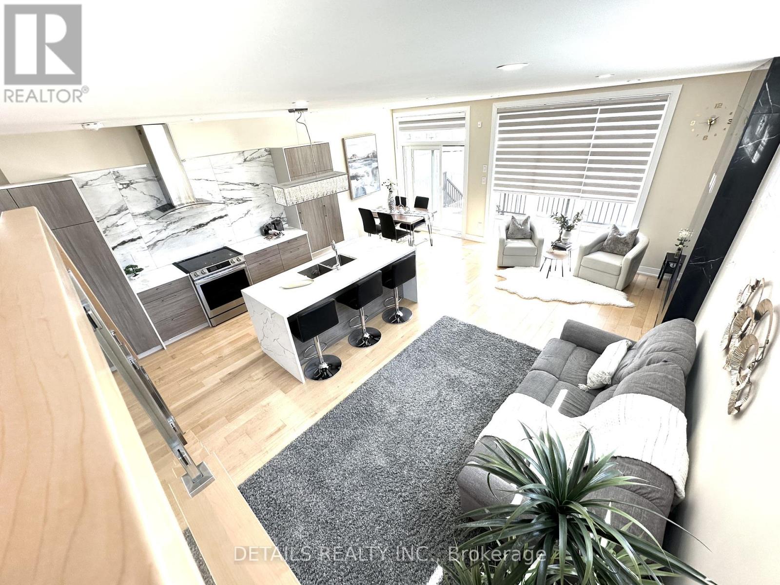 992 BASELINE ROAD E - 8