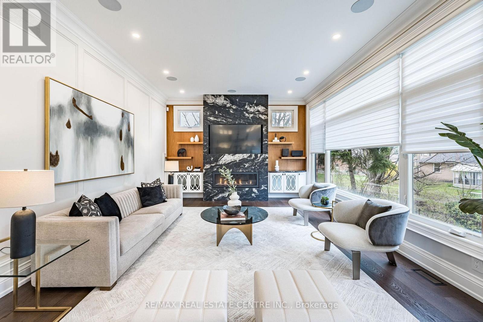 15 MONTFORD DRIVE - 14