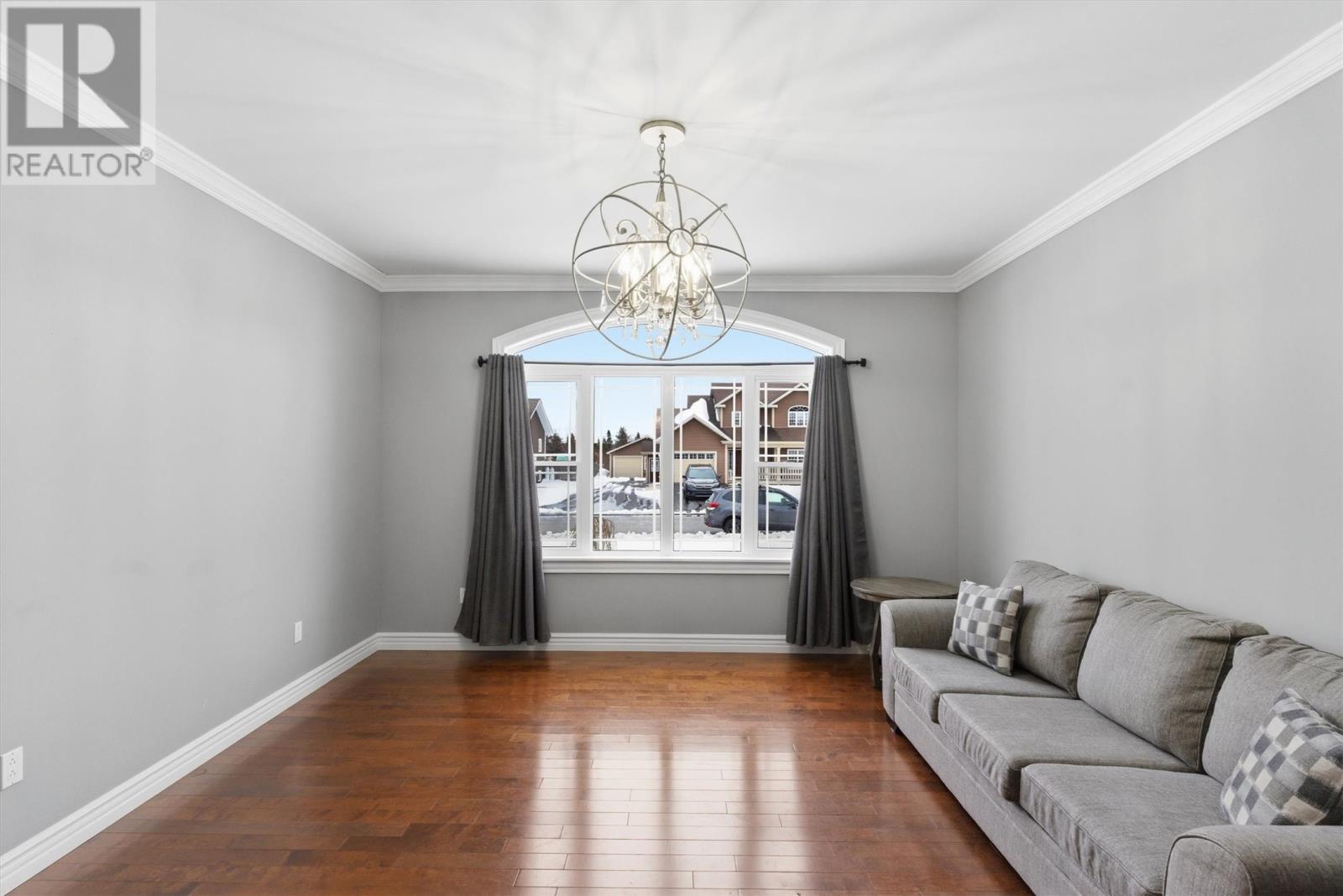 131 Harmsworth Drive