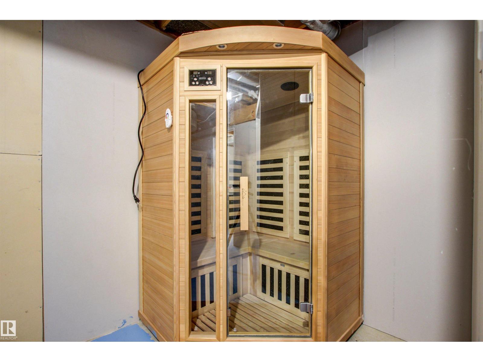 1491 JEFFERYS CR NW, Edmonton