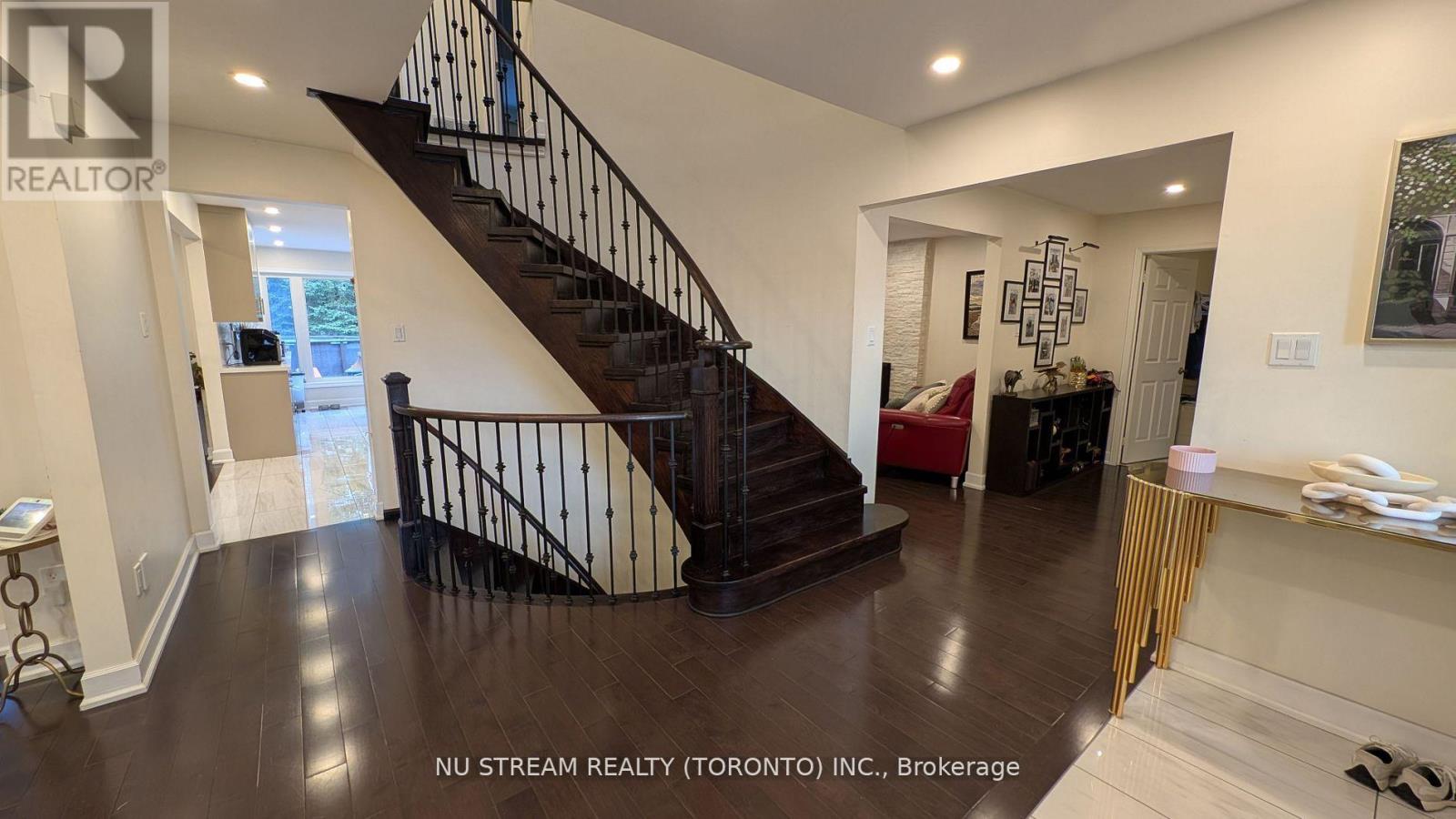 3 BLOOMFIELD TRAIL - 3