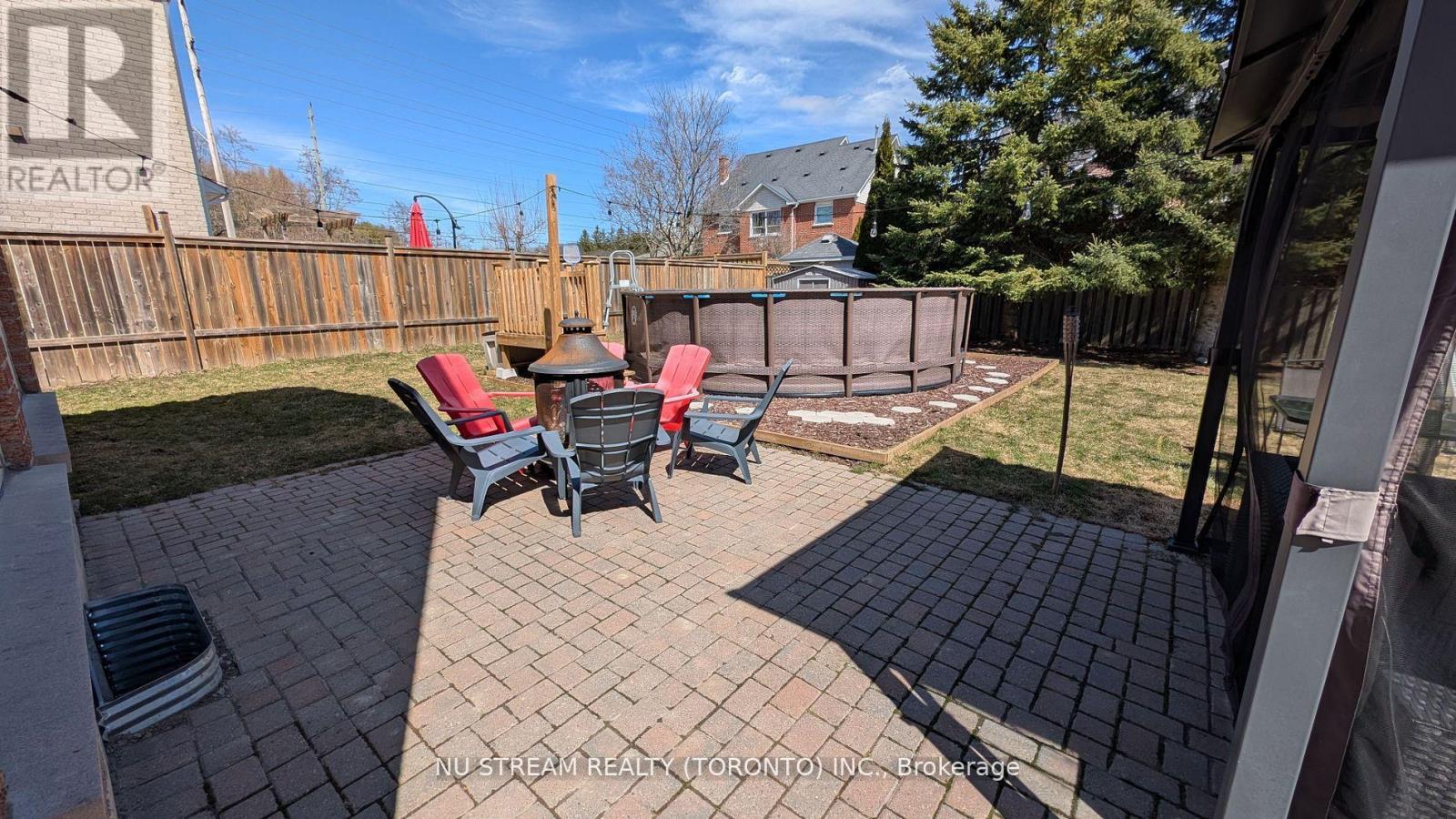 3 BLOOMFIELD TRAIL - 42