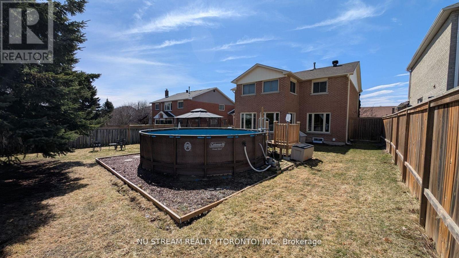 3 BLOOMFIELD TRAIL - 44