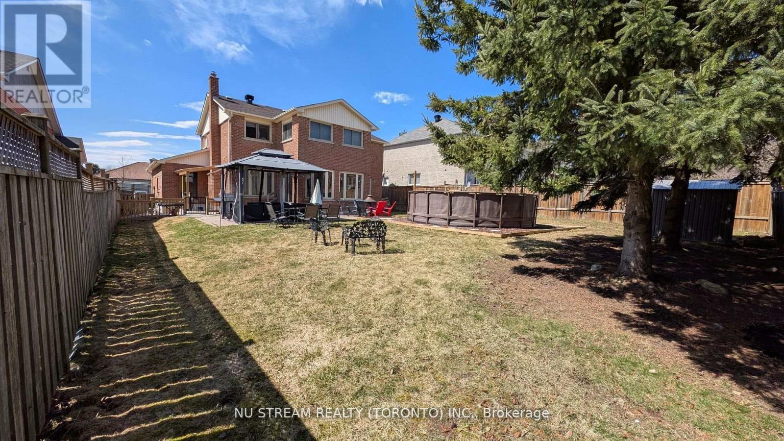 3 BLOOMFIELD TRAIL - 46