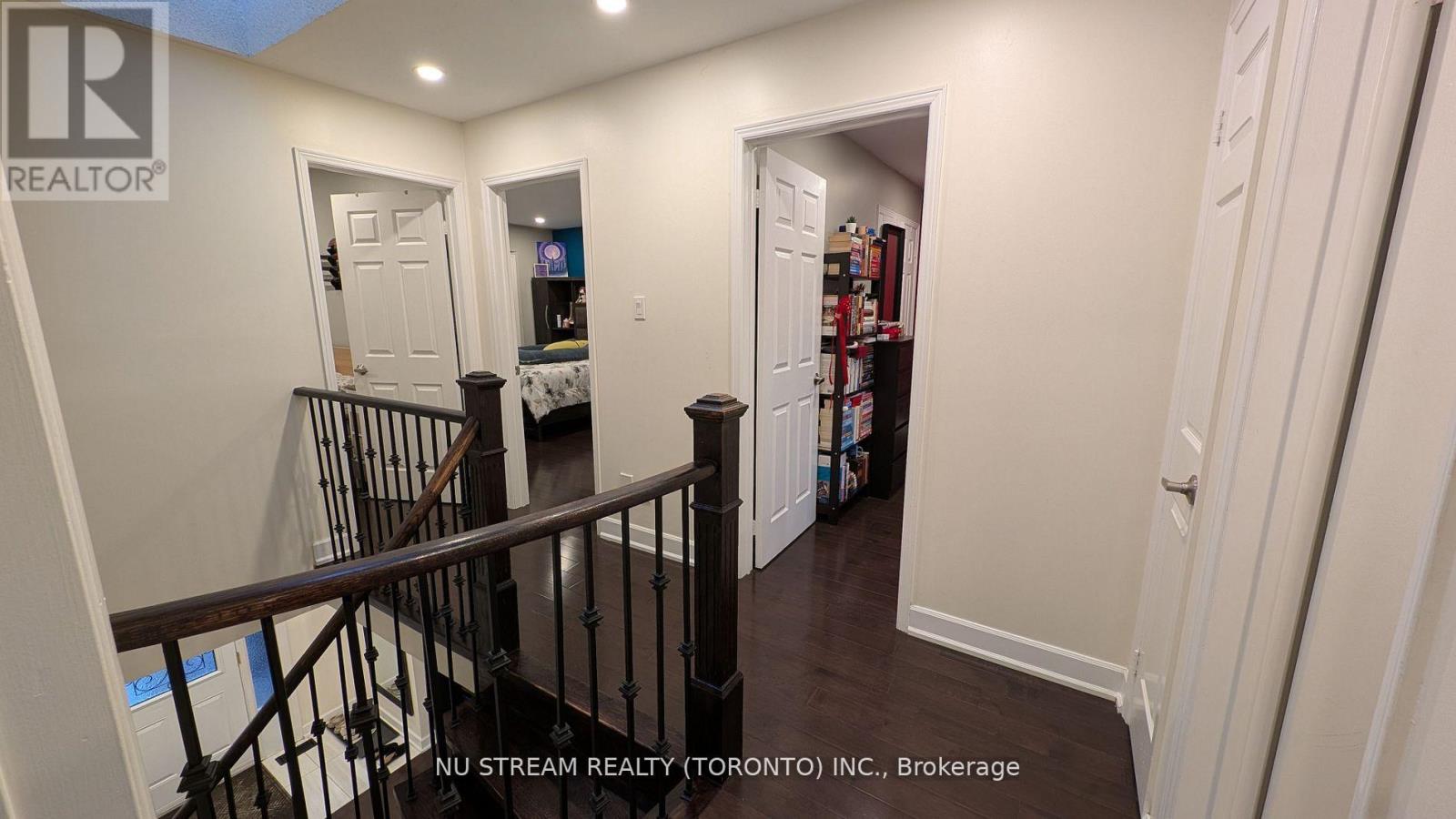3 BLOOMFIELD TRAIL - 5