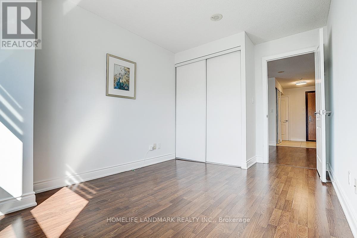 #815 50 CLEGG ROAD - 20