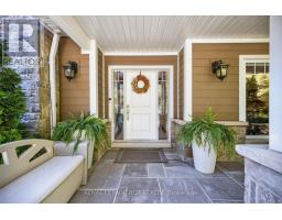Laundry room - 20572 Yonge Street, East Gwillimbury, ON L9N0J7 Photo 10