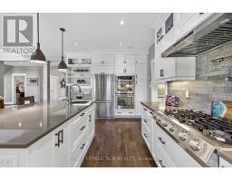 20572 Yonge Street, East Gwillimbury, ON L9N0J7 Photo 19