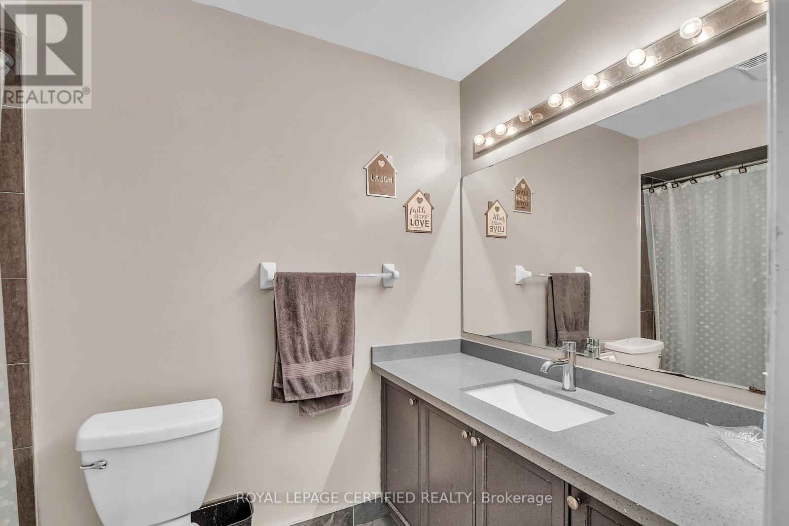 17 CHESTERMERE CRESCENT — photo 16