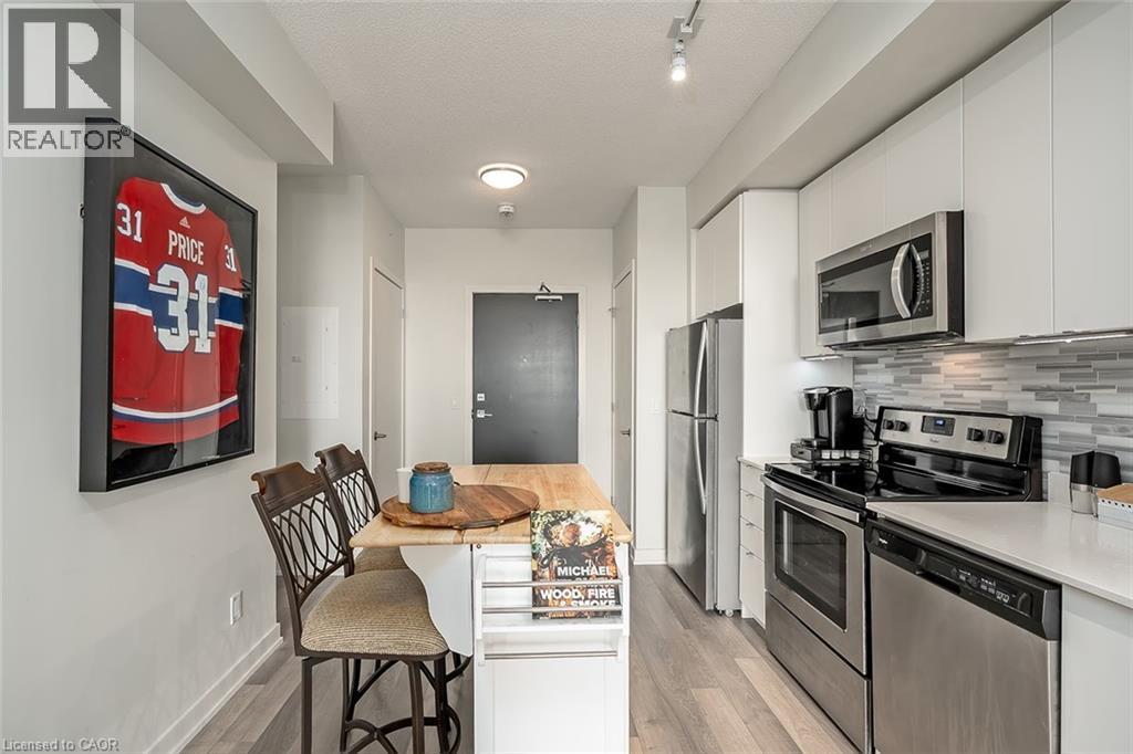 5240 DUNDAS Street Unit# 517, Burlington, Ontario, L7L0J6 — Photo 4