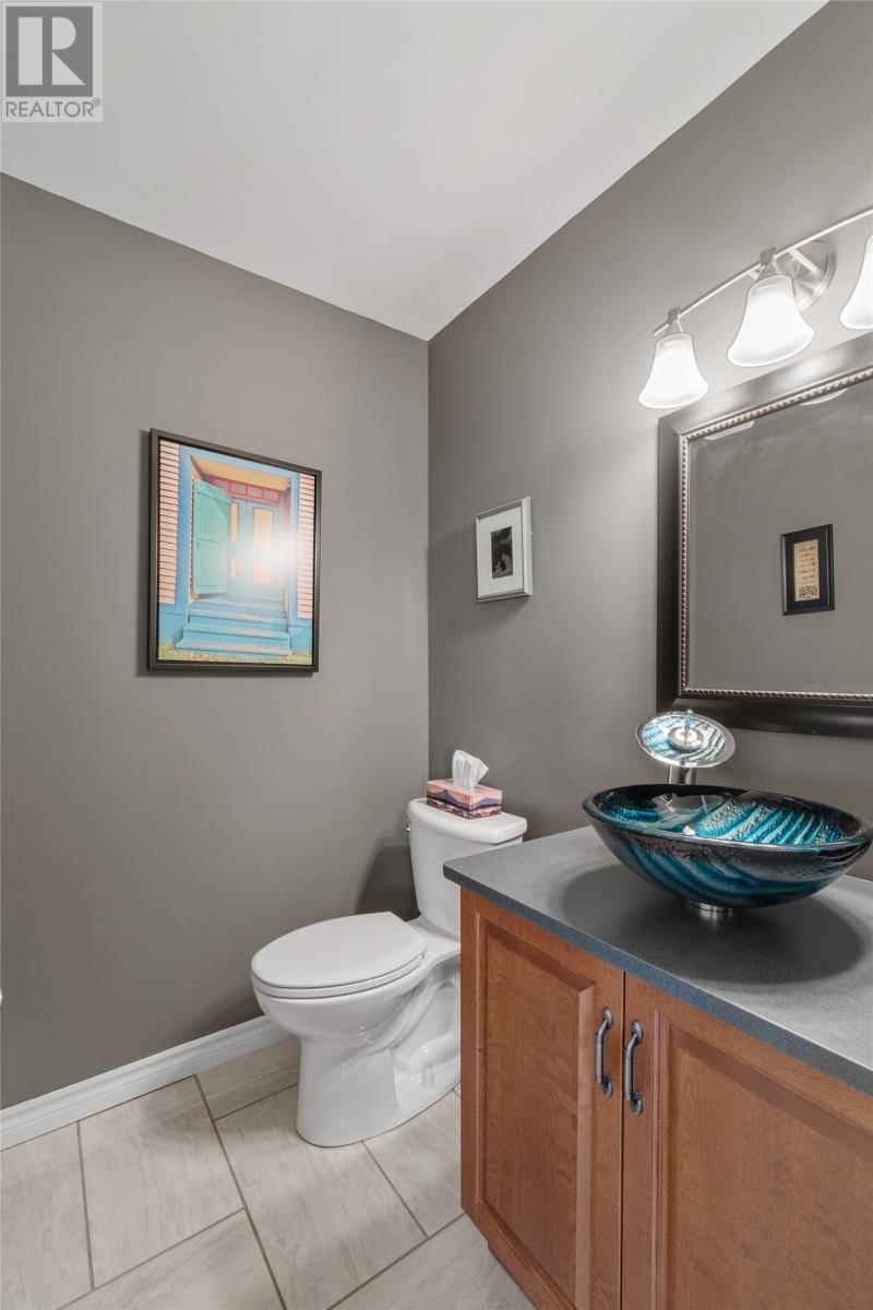 76 Julieann Place — photo 16