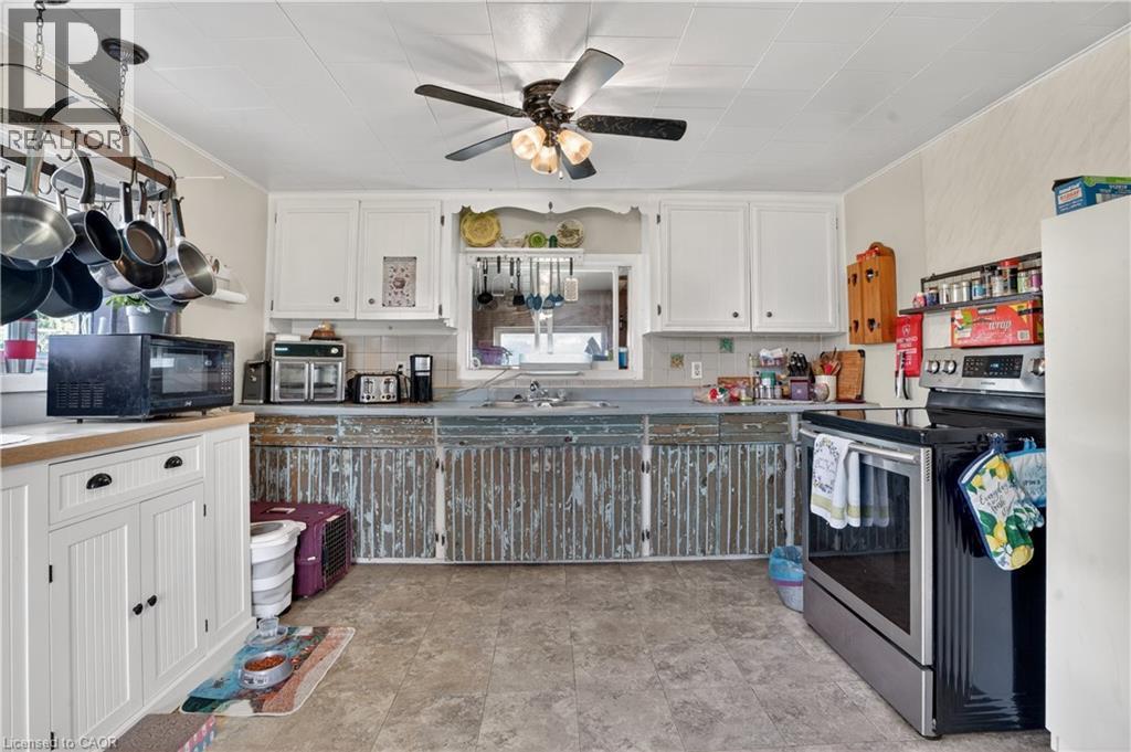 645 W QUEEN Street W, Mount Forest, Ontario, N0G2L1 — Photo 22