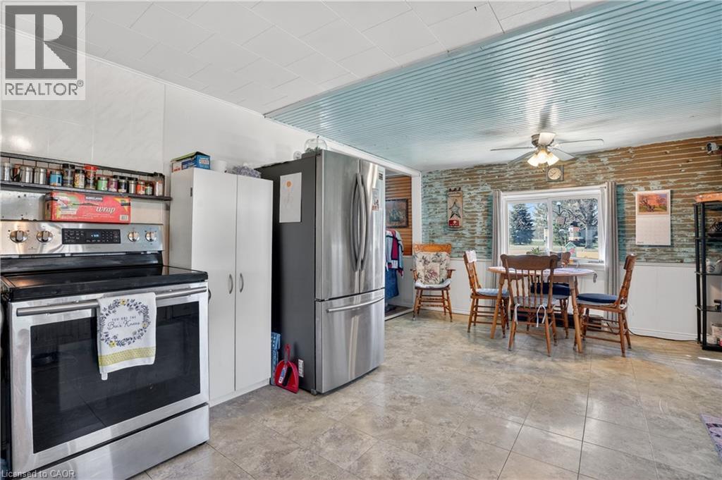 645 W QUEEN Street W, Mount Forest, Ontario, N0G2L1 — Photo 23