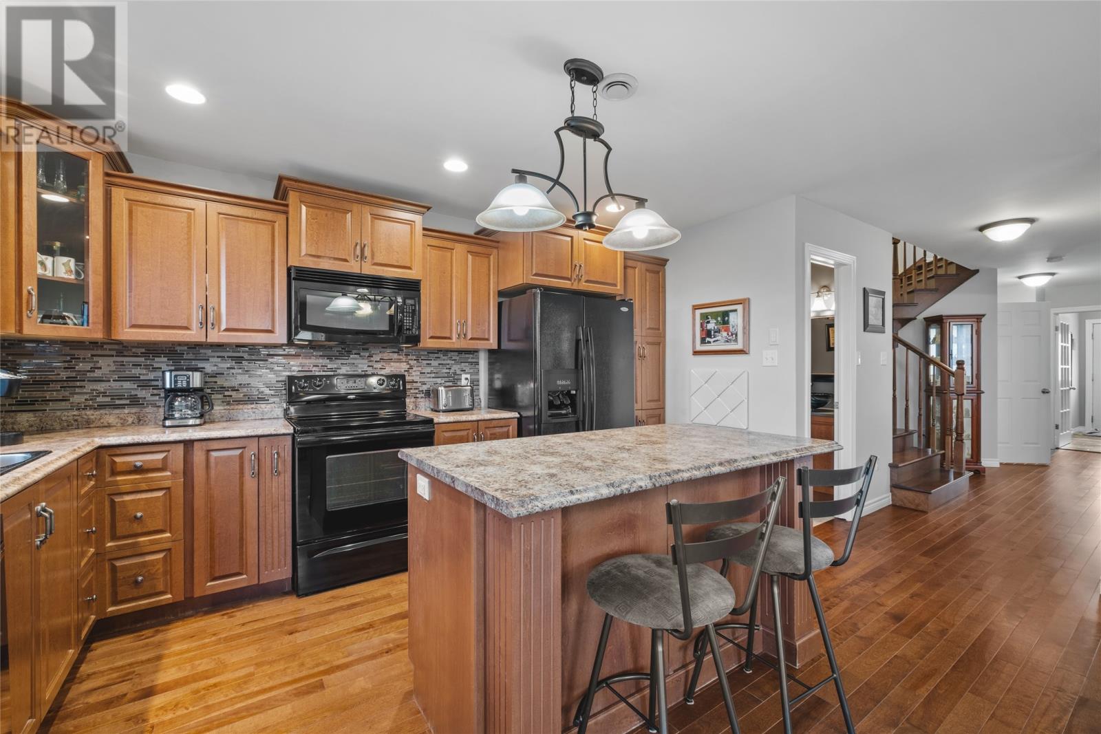 76 Julieann Place - photo 5