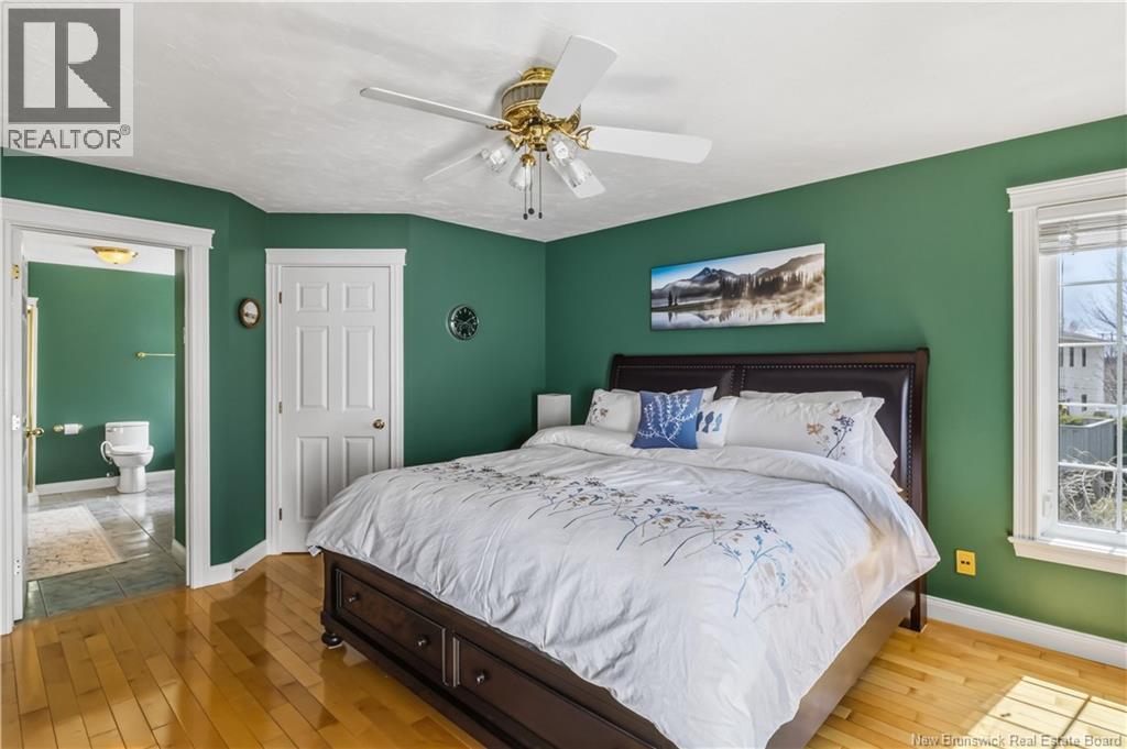 305 Douglas Avenue - 23