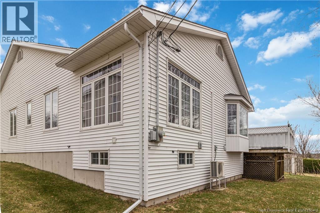 305 Douglas Avenue - 44