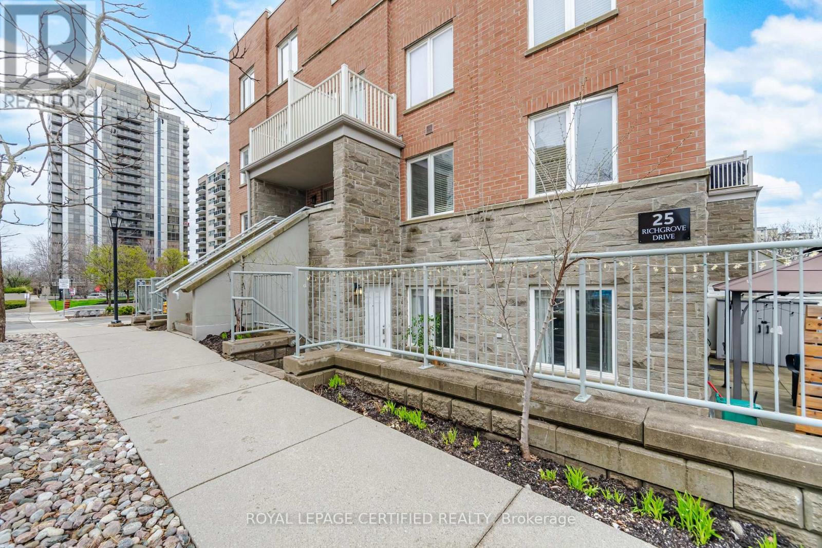 #101 25 RICHGROVE DRIVE - 3