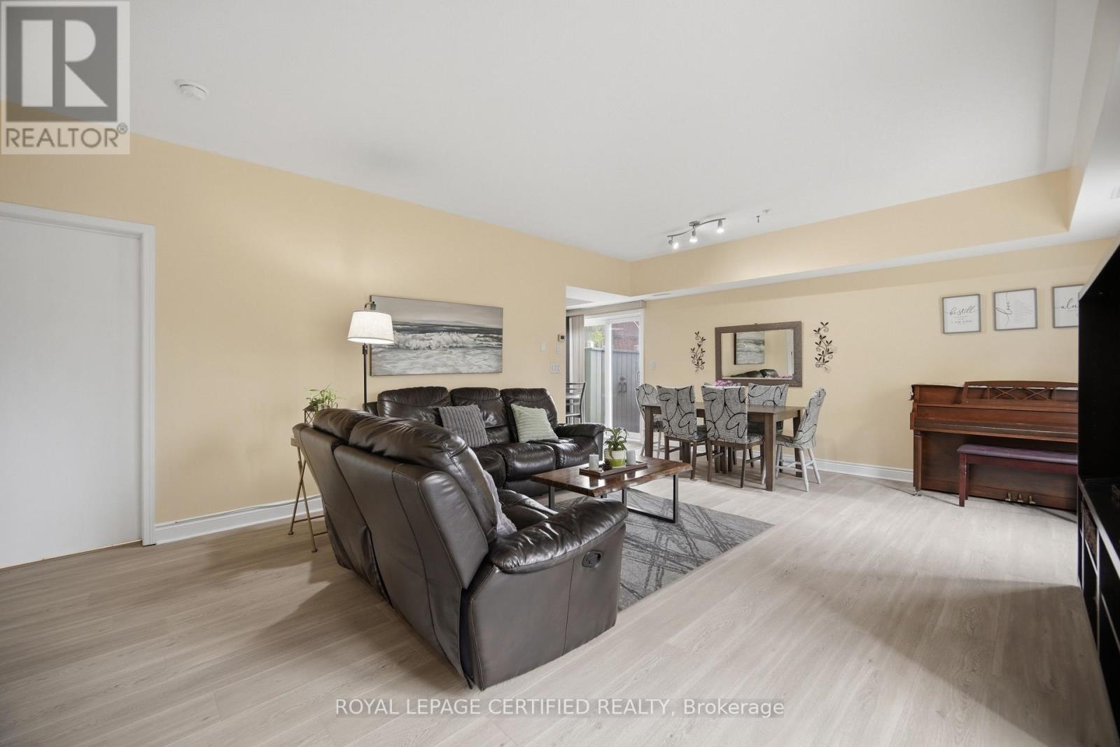 #101 25 RICHGROVE DRIVE - 7